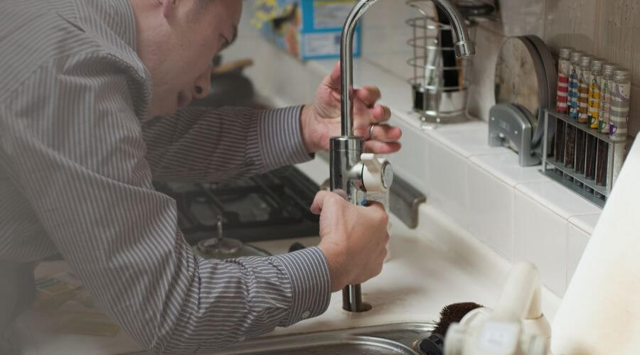 Professional expert plumbing services in Ridge Farm, IL